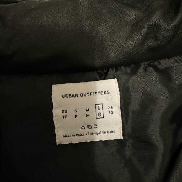 Urban outfitters leather jacket - Picture 3 of 3